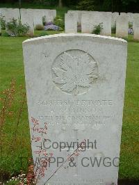 Etaples Military Cemetery - Robinson, Arthur